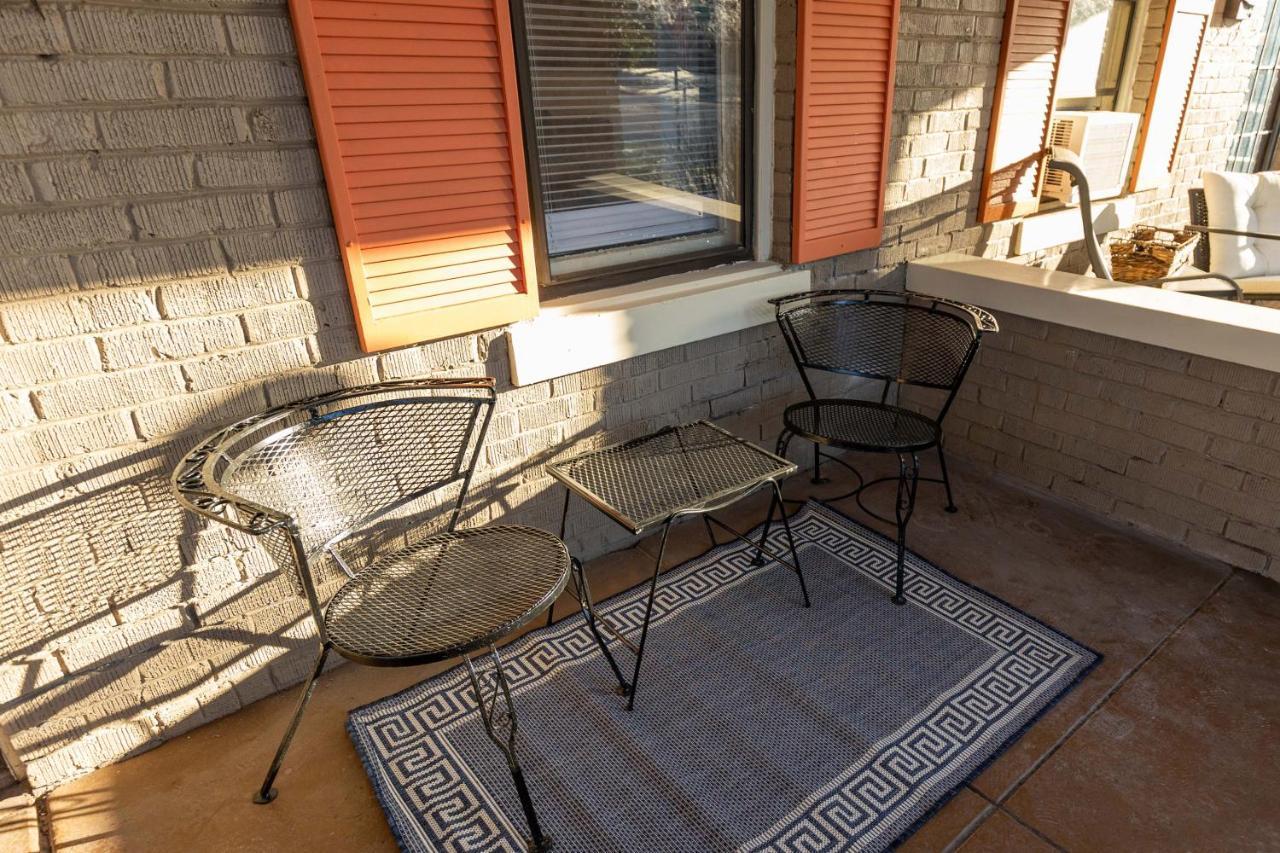 Historic Revival King Bed Midtown Memphis 68 Yes Pets Fast Wifi Free Parking Villa Luaran gambar
