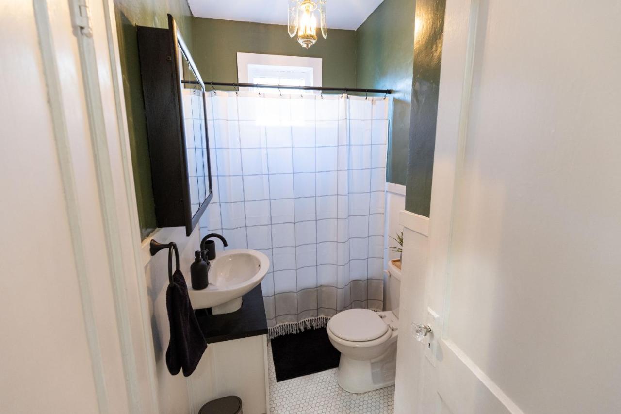 Historic Revival King Bed Midtown Memphis 68 Yes Pets Fast Wifi Free Parking Villa Luaran gambar