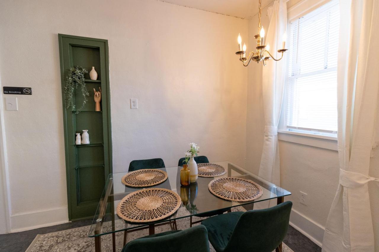 Historic Revival King Bed Midtown Memphis 68 Yes Pets Fast Wifi Free Parking Villa Luaran gambar